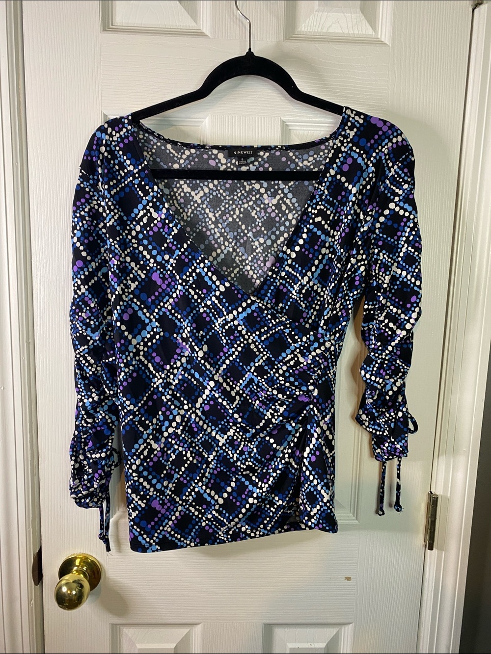 Nine West Navy and Purple Dot-Print Wrap Size Small.